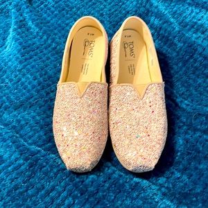 Toms cream glitter flats. Size 7.5